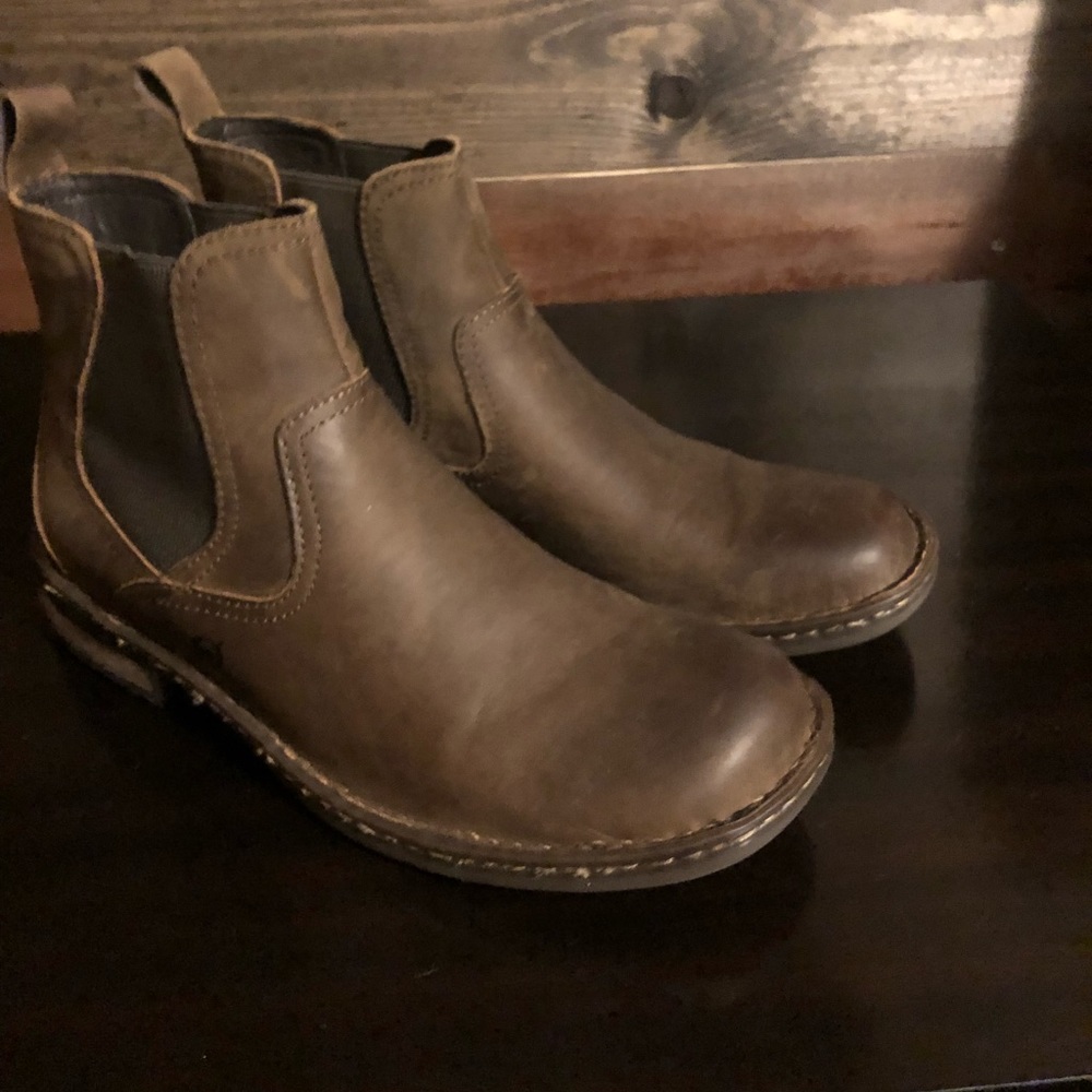 Born Brown Boots